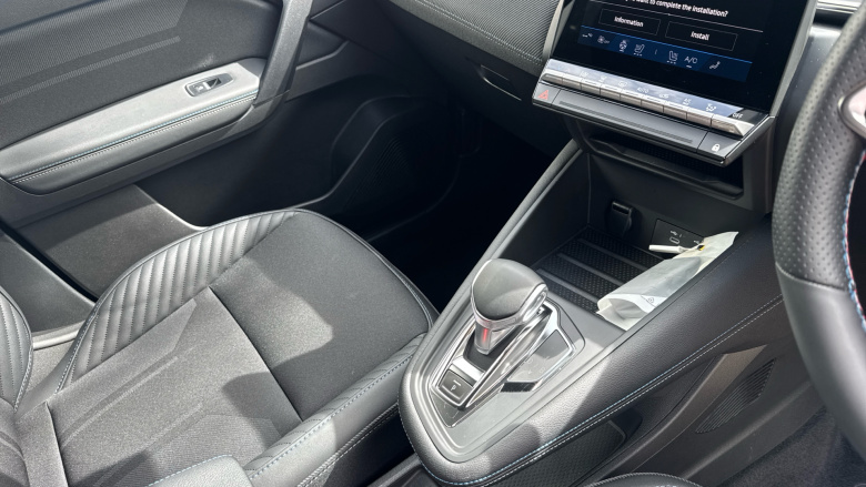 Renault Symbioz 1.6 E-Tech FHEV 145 Techno Esprit Alpine 5dr Auto Hybrid Estate